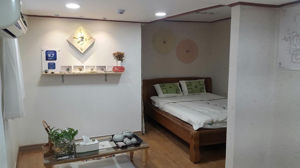 Lydia Craft Guesthouse Seoul Exteriör bild